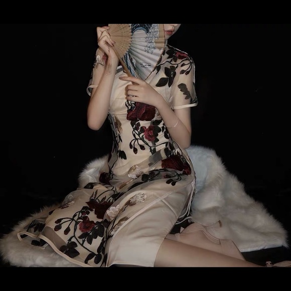 cheongsam 旗袍 woman dress Chinese traditional dress - Picture 3 of 4